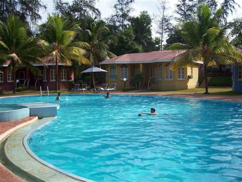 Varca Palms Beach Resort المظهر الخارجي الصورة