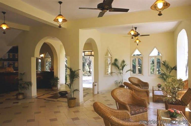 Varca Palms Beach Resort المظهر الخارجي الصورة